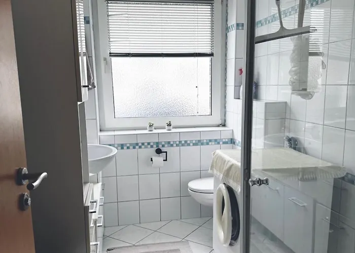 Lejlighed Zentrale Grosse Vollausgestattete Fuer Alle Zwecke Perfekt Geeignet